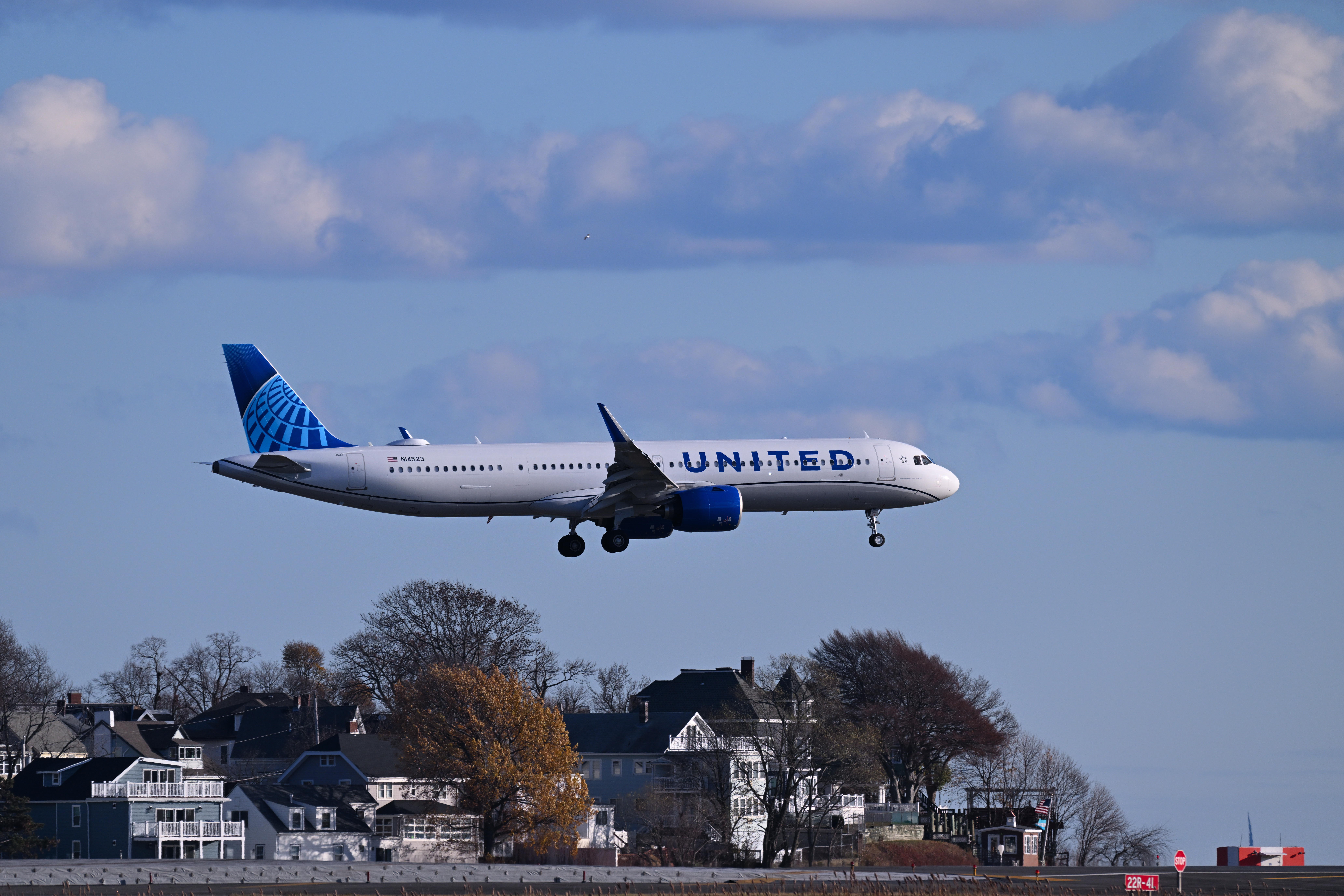 HKE 에어버스 A321neo (Airbus A321neo) aircraft