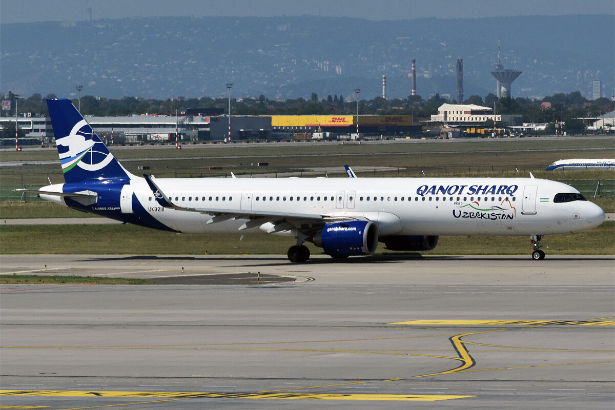 HH821 Qanot Sharq A330