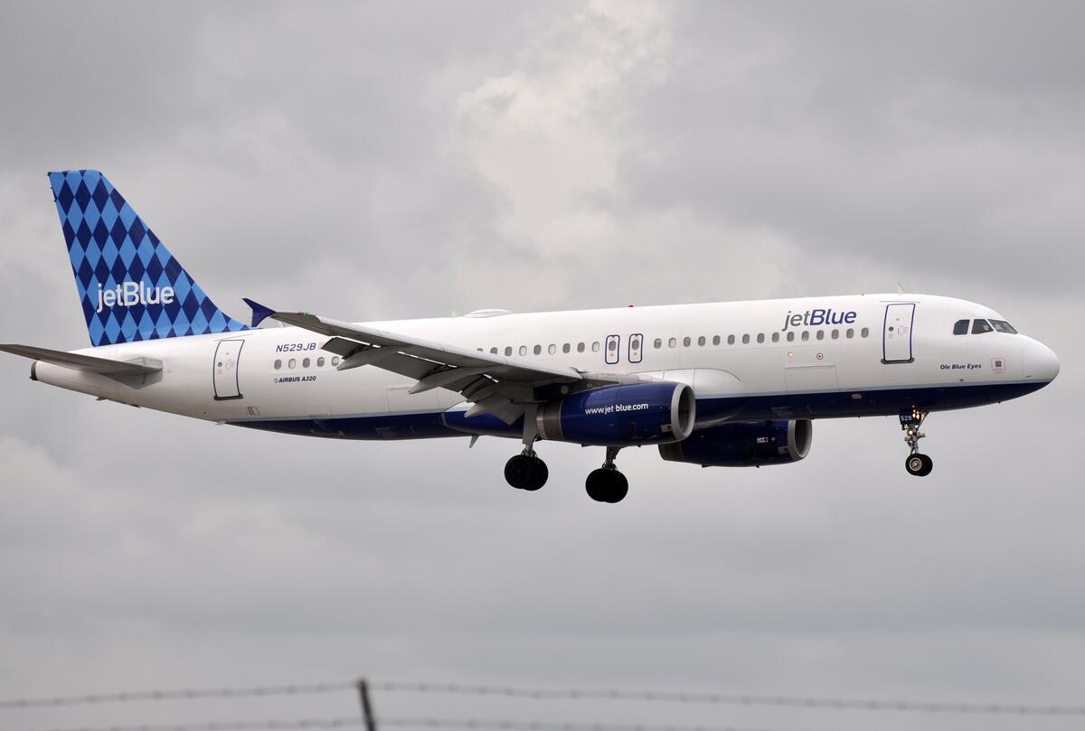 MU2017 중국동방항공 A320